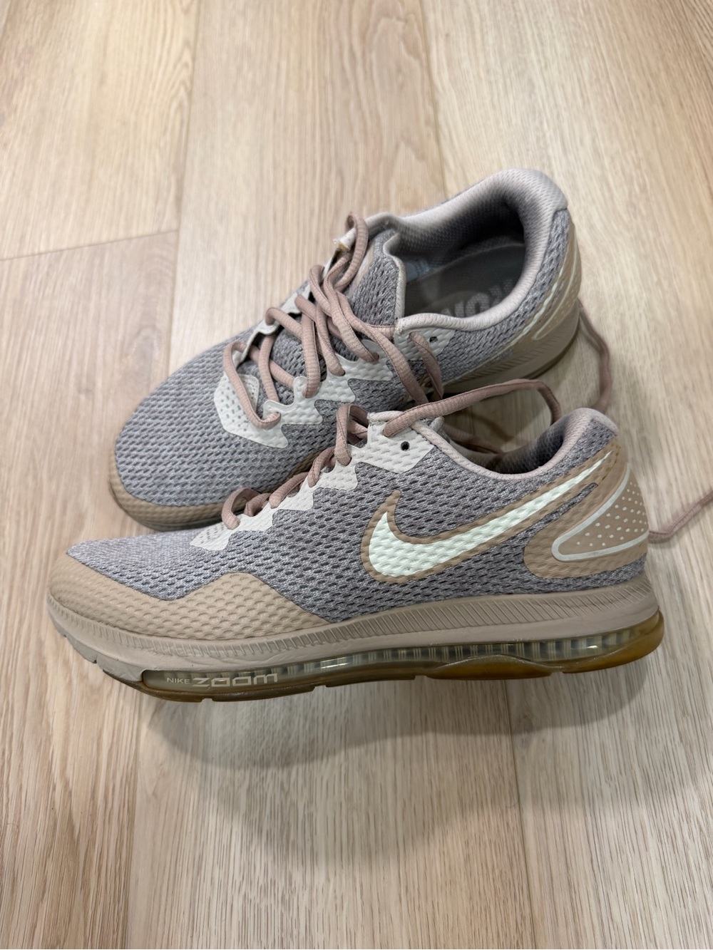 Nike Women’s Zoom All Out Shoe
